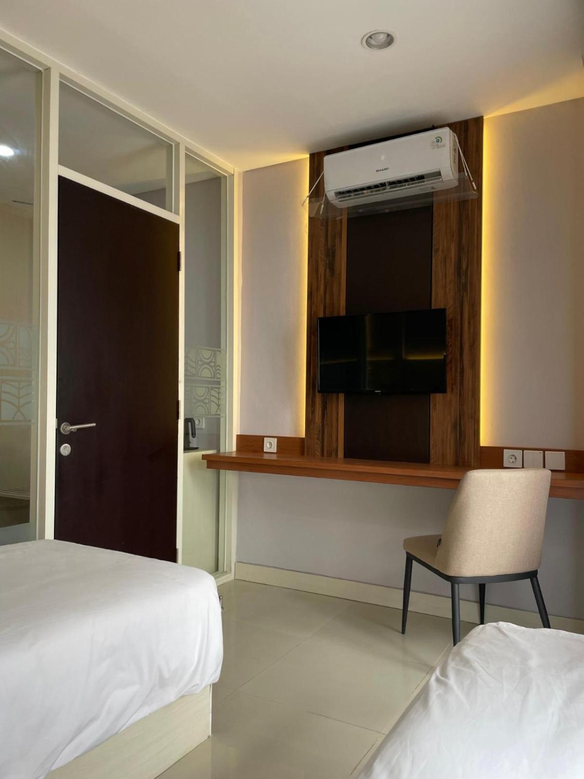Daima Suites Margonda Depok Exterior photo